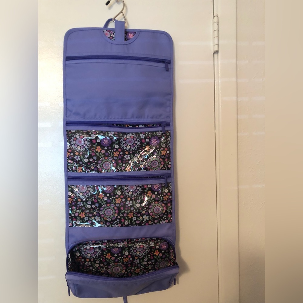 Vera Bradley Hanging Travel Organizer/ Lavender